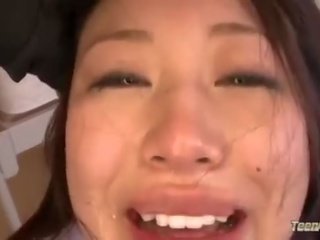 女學生 同 領 越來越 她的 口 和 的陰戶 性交 由 2 人 cums 到 mout