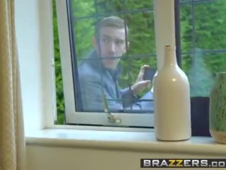 Brazzers - порно звезди като то голям - (aletta океан danny d) - peeping на порно звезда