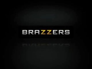 Brazzers - büyük tüysüz en okul - (rikki six, keiran rüzgâraltı) - duel intentions