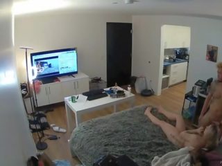Skjult kamera fangster utroskap blm nabo knulling min tenåring kone i min egen seng